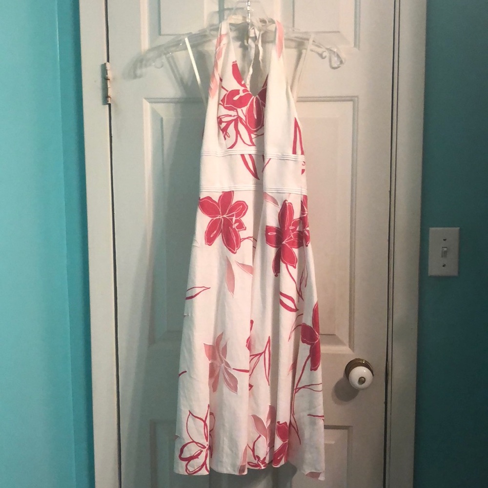 Ann Taylor floral dress perfect for summer!